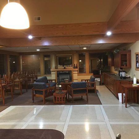Prairie Inn Holmen La Crosse Area 外观 照片