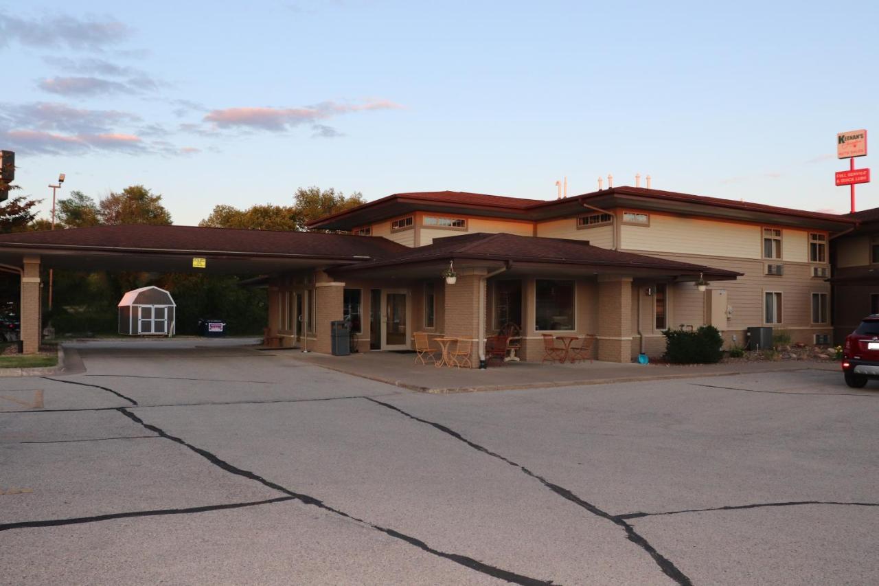 Prairie Inn Holmen La Crosse Area 外观 照片